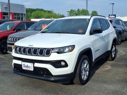 Used 2025 Jeep Compass Latitude