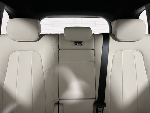 Used 2022 Mercedes-Benz GLB 250 image 14