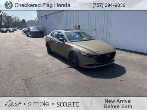 Used 2024 MAZDA MAZDA3 s image 1