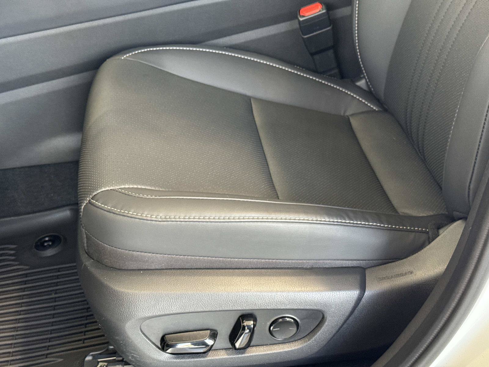 Used 2026 Lexus NX 350h FWD w/ Accessory Package (2T) image 20