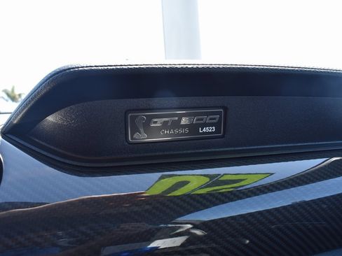 Used 2020 Ford Mustang Shelby GT500 w/ Carbon Fiber Track Pack image 18