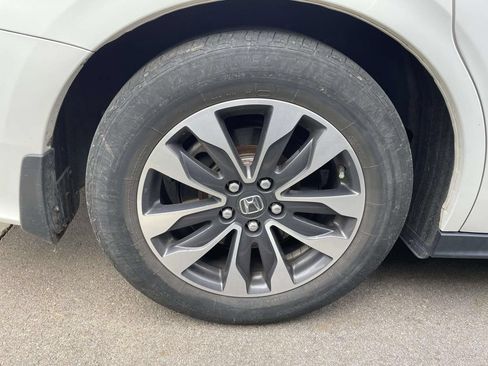 Used 2022 Honda Odyssey EX-L image 5