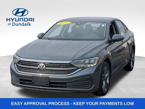 Used 2024 Volkswagen Jetta SE FWD image 1
