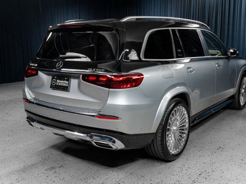 Certified 2025 Mercedes-Benz Maybach GLS 600 4MATIC image 4