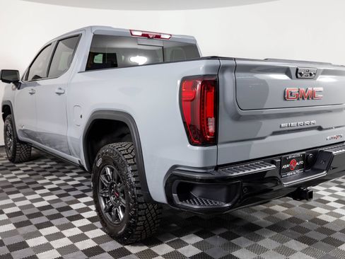 Used 2025 GMC Sierra 1500 AT4X AWD/4WD image 4
