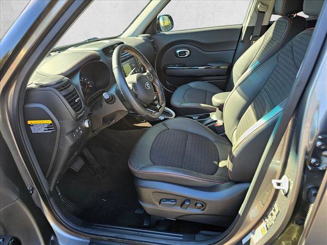 Used 2018 Kia Soul ! w/ Tech Package FWD image 21