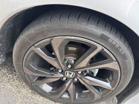 Used 2018 Honda Civic Sport Touring image 13