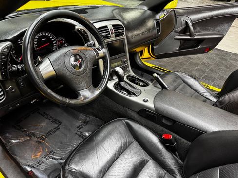 Used 2007 Chevrolet Corvette Convertible w/ Preferred Equipment Group image 40