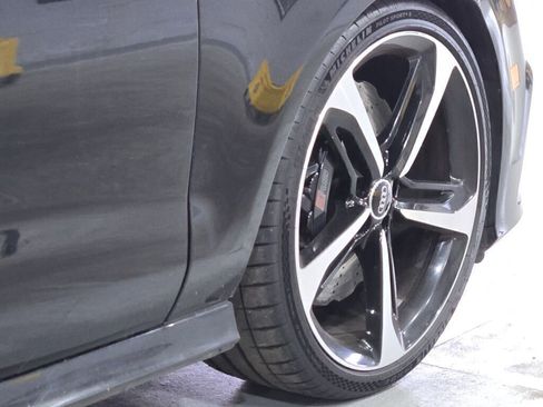 Used 2017 Audi RS 7 Prestige image 17