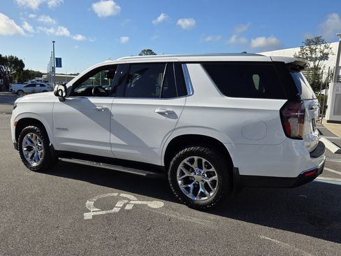 Used 2023 Chevrolet Tahoe LT w/ Luxury Package AWD/4WD image 3