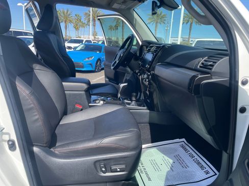 Certified 2023 Toyota 4Runner TRD Off-Road Premium w/ Moonroof Package image 19