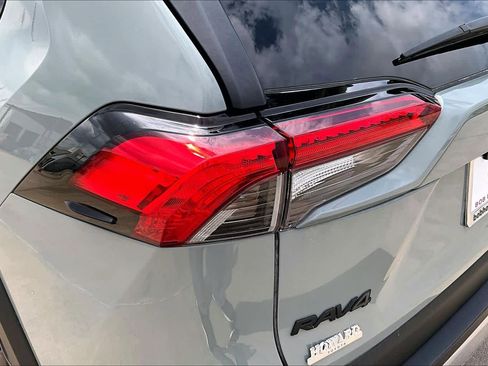 Used 2022 Toyota RAV4 Adventure w/ Convenience Package AWD/4WD image 28