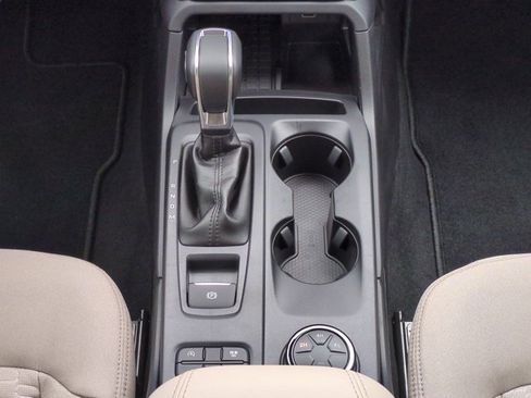 New 2025 Ford Ranger XLT w/ Equipment Group 301A High image 19