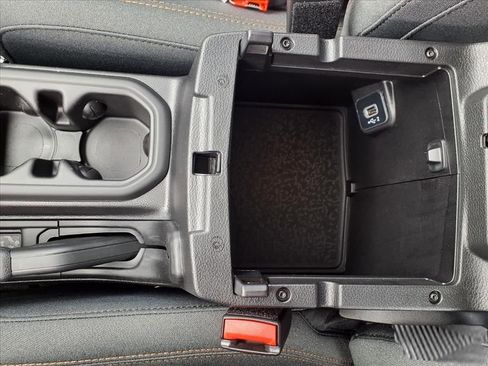 New 2026 Jeep Gladiator Sport image 13