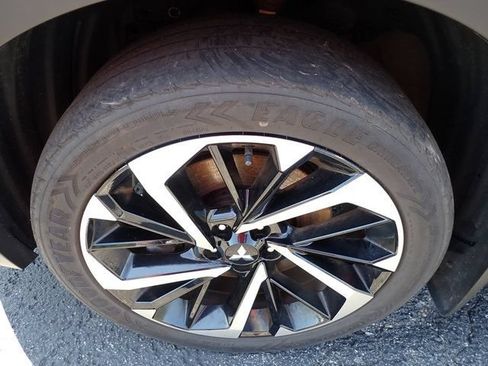 Used 2022 Mitsubishi Outlander SE AWD/4WD image 10