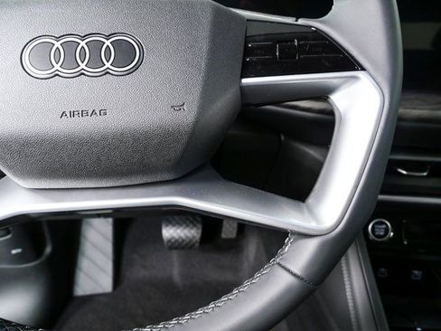 New 2026 Audi Q5 Prestige image 11