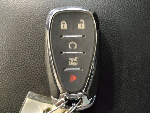 Used 2024 Chevrolet Malibu RS w/ LPO, Floor Liner Package FWD image 32