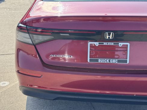 Used 2024 Honda Accord EX image 10