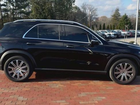 Used 2025 Mercedes-Benz GLE 350 4MATIC image 2