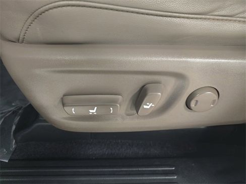 Used 2020 Lexus GX 460 Premium image 29