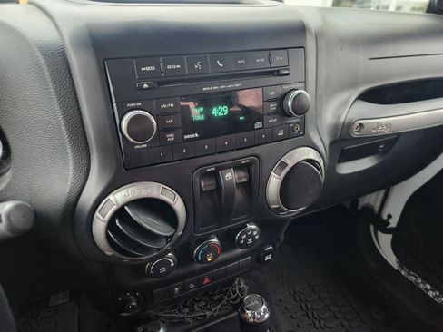 Used 2014 Jeep Wrangler Sport w/ Quick Order Package 24S image 28