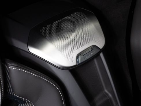 Used 2024 Chevrolet Corvette Z06 image 25