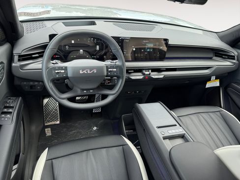 New 2026 Kia EV9 GT-Line image 17