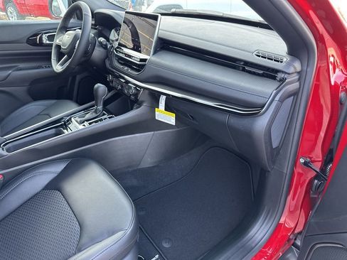 New 2026 Jeep Compass Latitude image 47