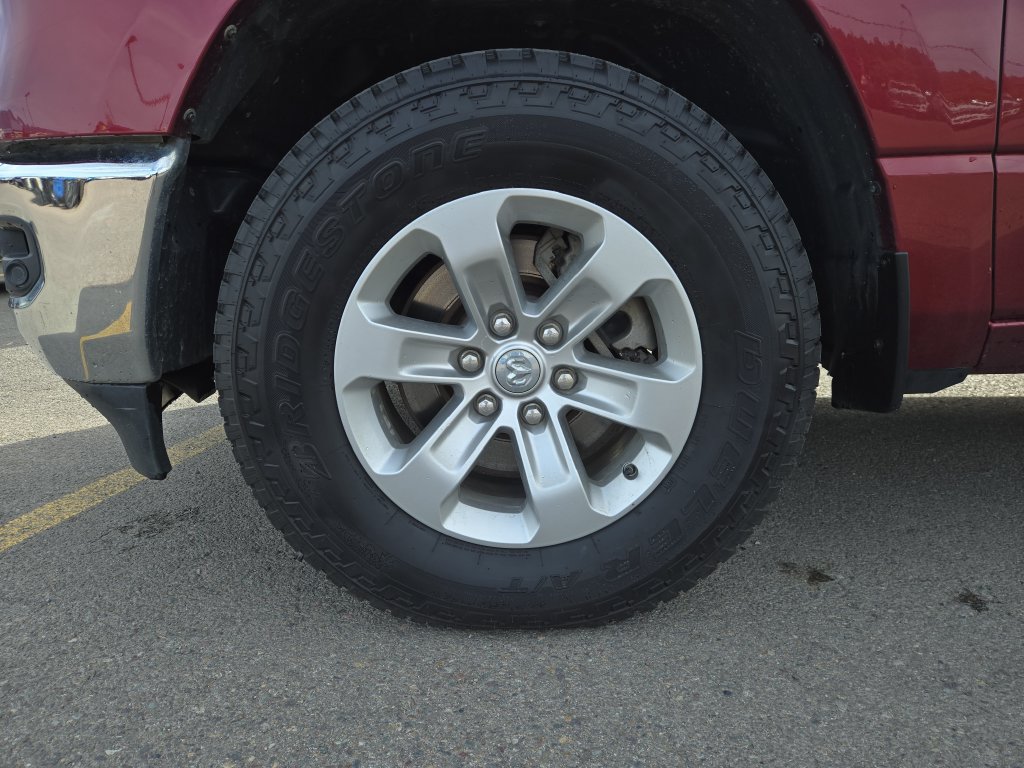 Used 2023 RAM 1500 Laramie AWD/4WD image 10