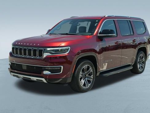 Used 2024 Jeep Wagoneer Series II w/ Flexible Seating Group AWD/4WD image 3