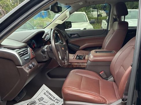 Used 2018 Chevrolet Suburban Premier AWD/4WD image 5