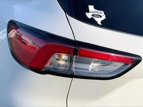 Used 2022 Ford Escape SEL image 27