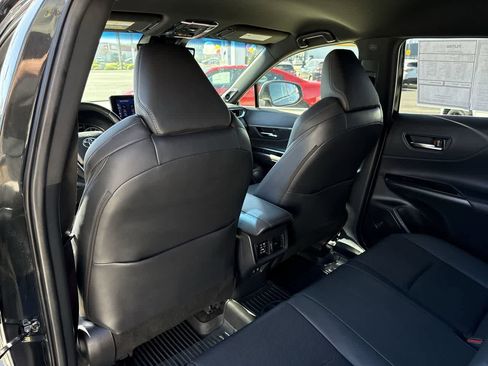 Used 2021 Toyota Venza Limited w/ Advanced Technology Package image 14