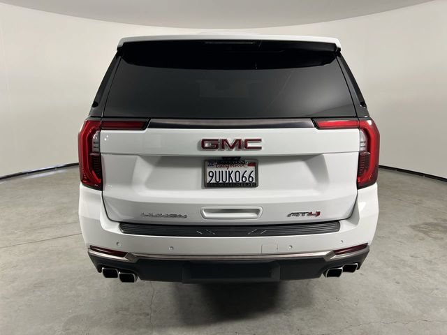 Used 2025 GMC Yukon AT4 Ultimate AWD/4WD image 7