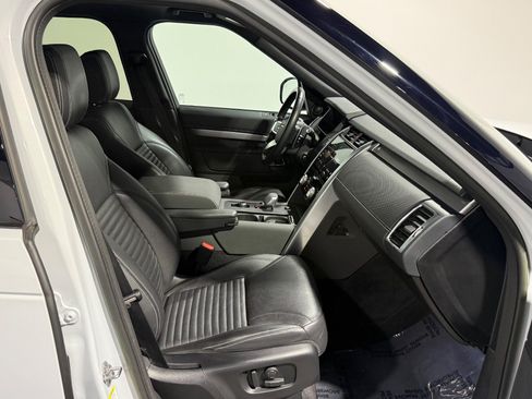 Used 2023 Land Rover Discovery S R-Dynamic AWD/4WD image 44