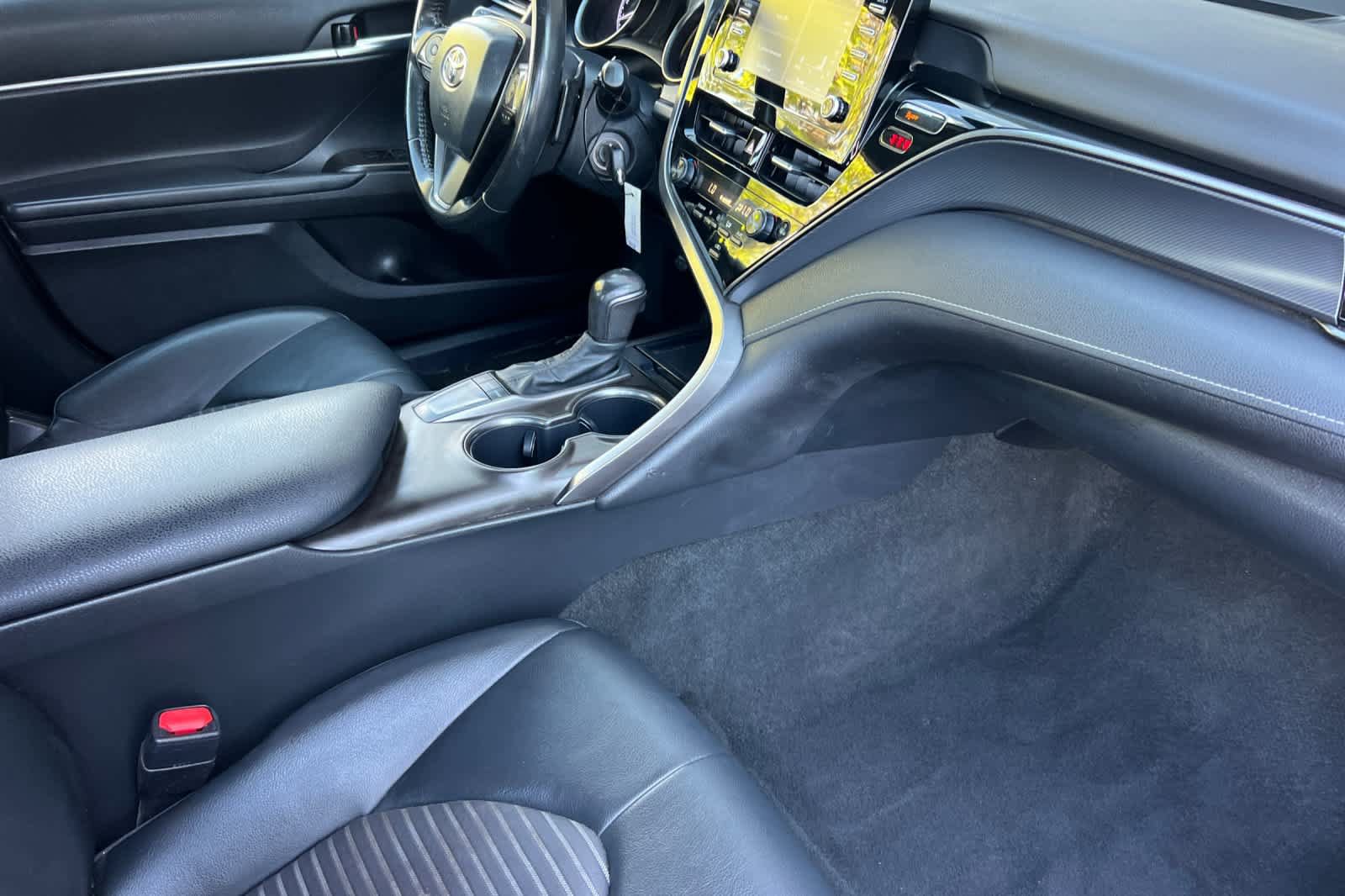 Certified 2023 Toyota Camry SE FWD image 15