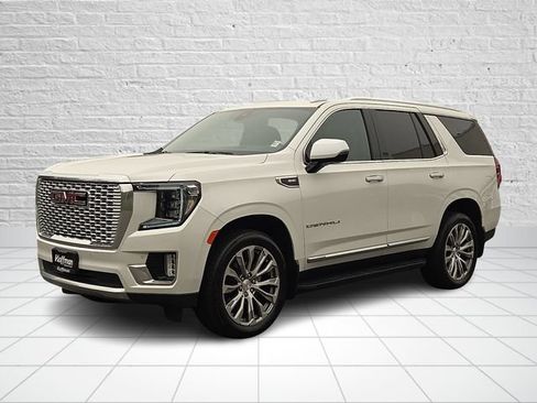 Used 2021 GMC Yukon Denali AWD/4WD image 3