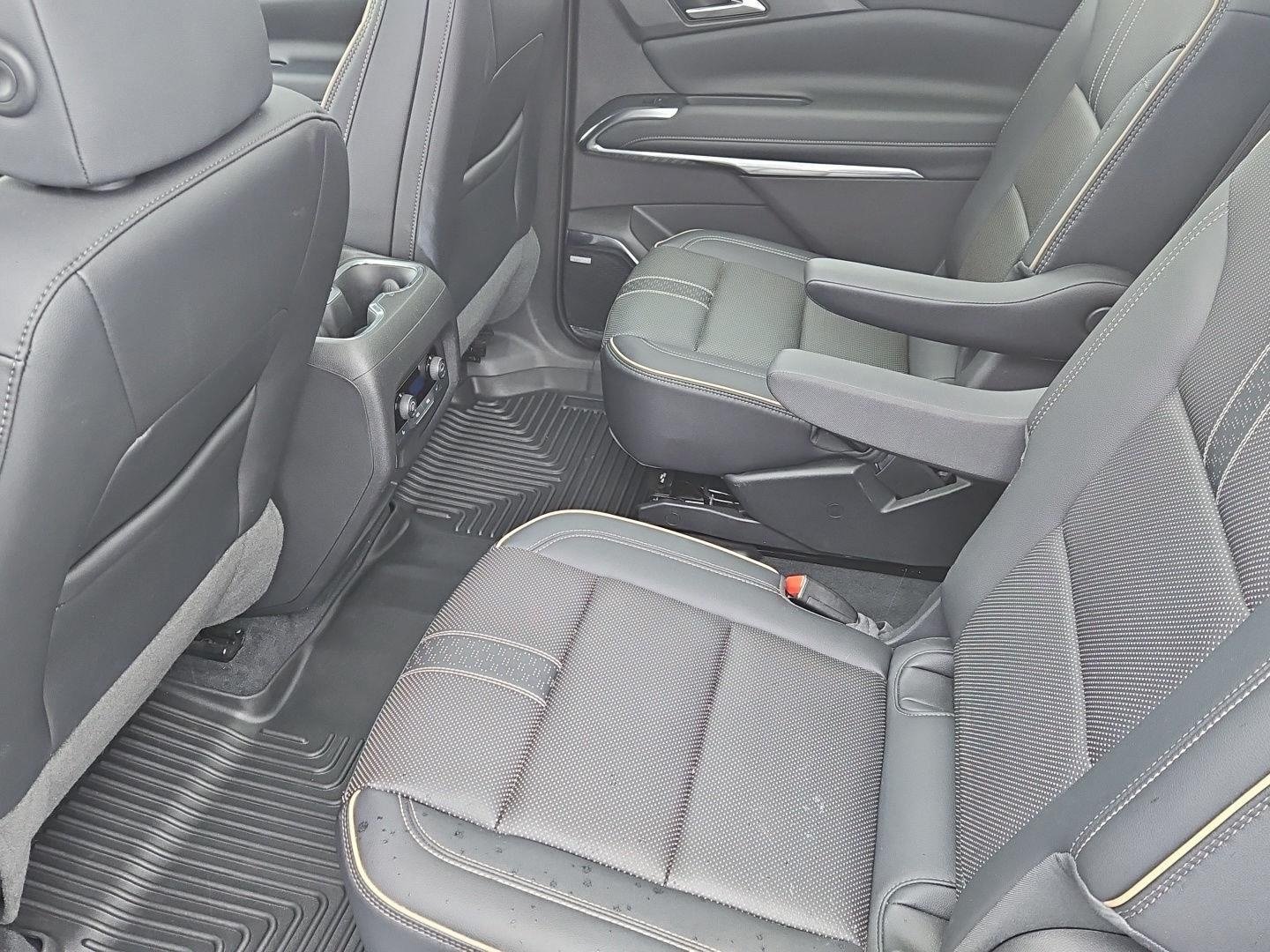 Certified 2025 Chevrolet Traverse High Country AWD/4WD image 15