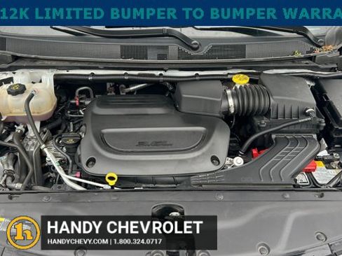 Used 2024 Chrysler Pacifica Touring-L image 69