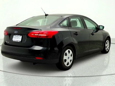 Used 2016 Ford Focus S FWD image 5