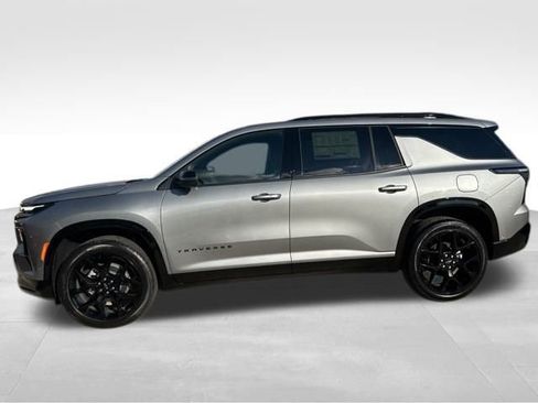 New 2026 Chevrolet Traverse RS image 2