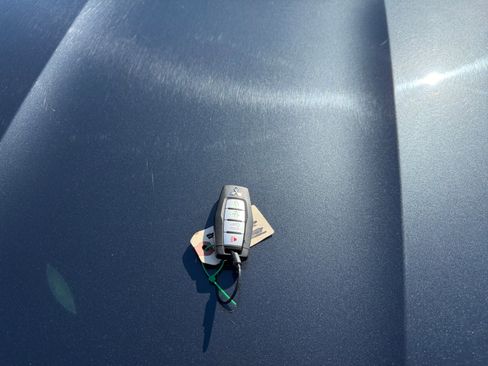 Used 2024 Mitsubishi Outlander SE image 32