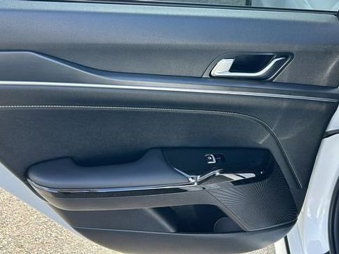 Used 2025 Kia K5 GT-Line w/ GT-Line Premium Package image 14