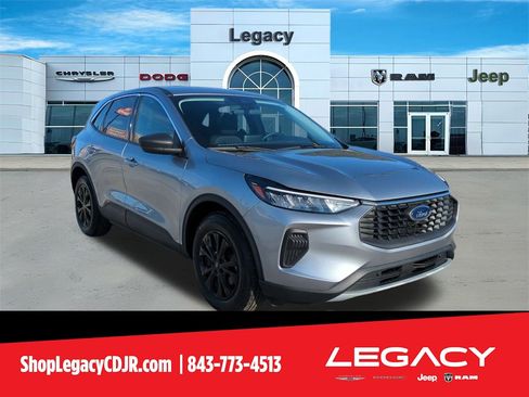 Used 2024 Ford Escape Active image 1