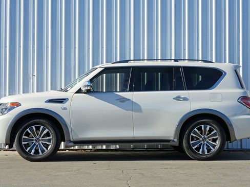 Used 2020 Nissan Armada SL w/ Premium Package image 8