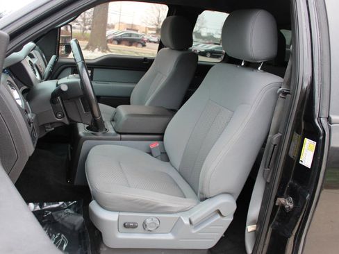 Used 2012 Ford F150 XLT w/ XLT Chrome Pkg image 15