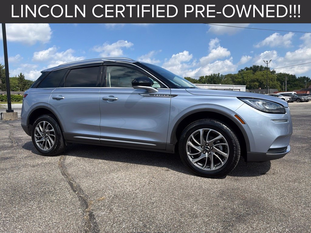 Used 2022 Lincoln Corsair FWD w/ Equipment Group 101A image 1