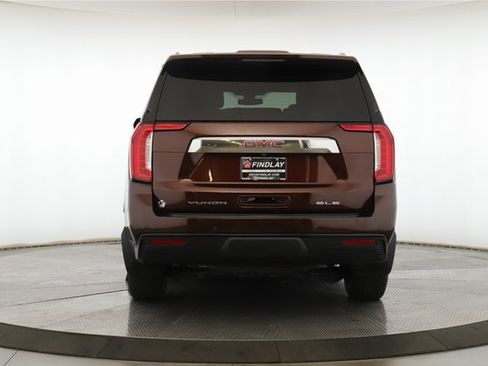 Used 2022 GMC Yukon SLE image 11