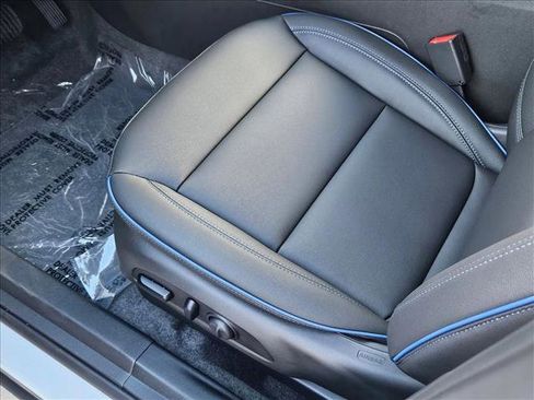 New 2026 Buick Envista Sport Touring image 4