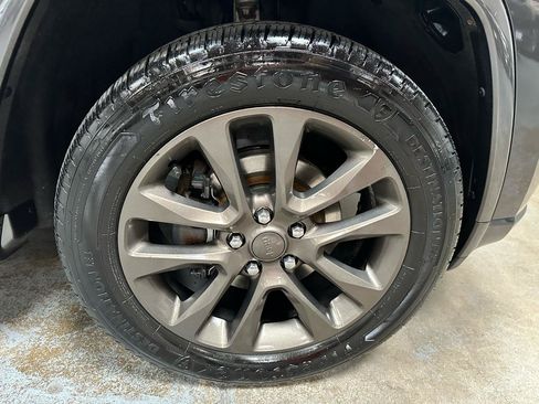 Used 2016 Jeep Grand Cherokee Limited 75th Anniversary AWD/4WD image 23